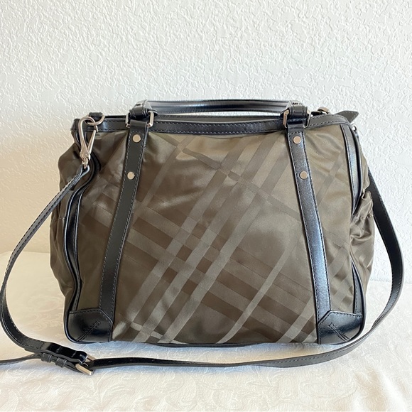 Burberry check nylon multi purpose bag - Picture 9 of 14